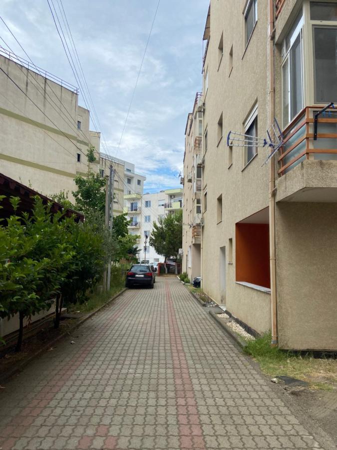 Rori'S Apartment Qerret Голем Экстерьер фото